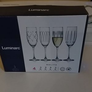 4 piece diamond cut glass champagne glasses